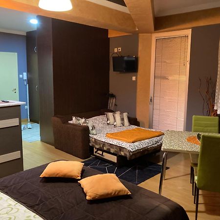 Apartman Aischa Nova Varos Exterior photo